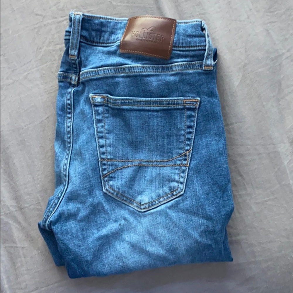 Good condition jeans. No Rips or stains